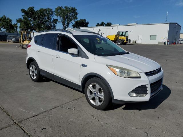 Vin: 1fmcu0g98fuc80253, lot: 58626805, ford escape se 20154