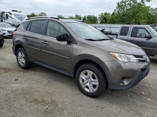 Vin: jtmbfrev8fd174691, lot: 57242855, toyota rav4 le 20154