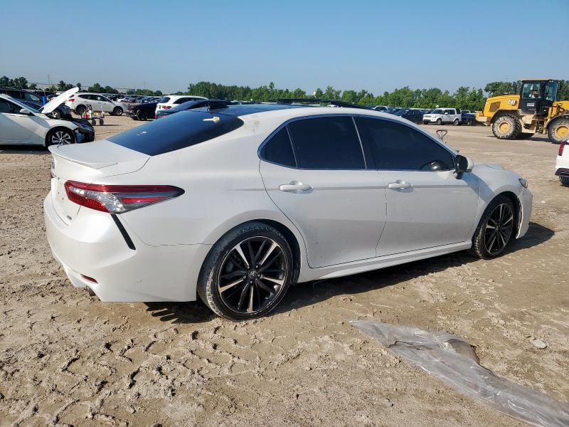 Vin: 4t1bz1hk5ju003105, lot: 57811105, toyota camry xse 20183
