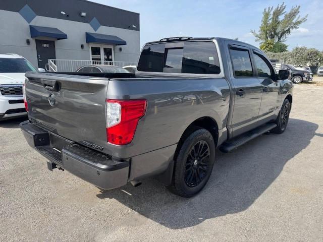 NISSAN TITAN PLAT 2019 gray  gas 1N6AA1E67KN516380 photo #4
