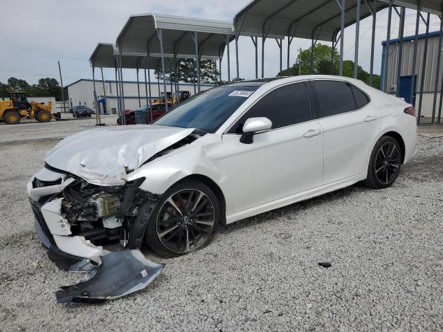 TOYOTA CAMRY XSE