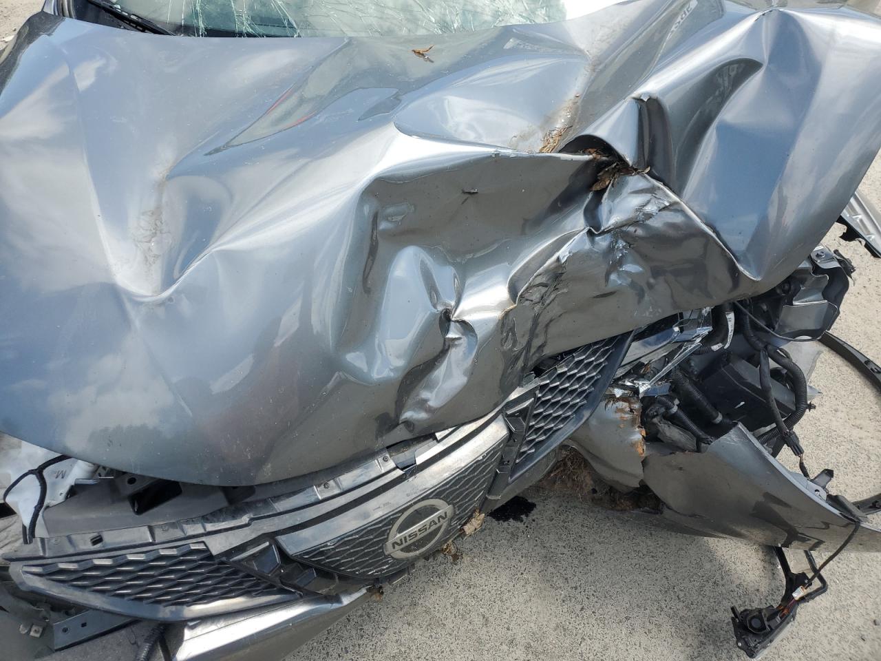 NISSAN ROGUE SPORT S