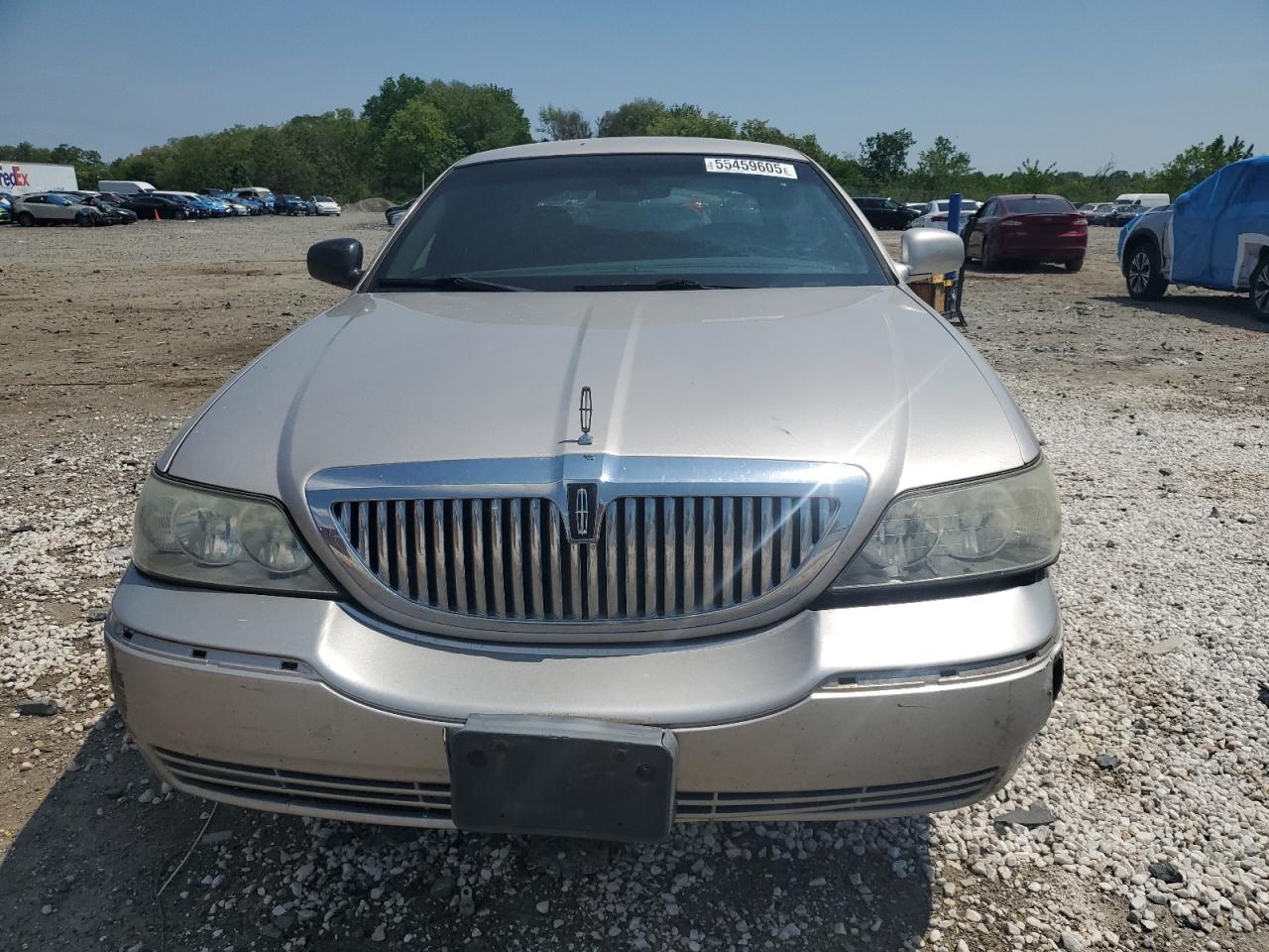 LINCOLN TOWN CAR SIGNATURE LIMITED