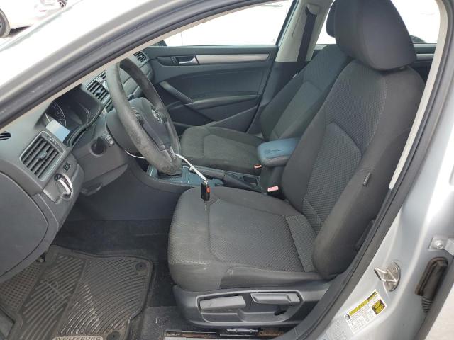 2015 VOLKSWAGEN PASSAT S - 1VWAT7A32FC044986