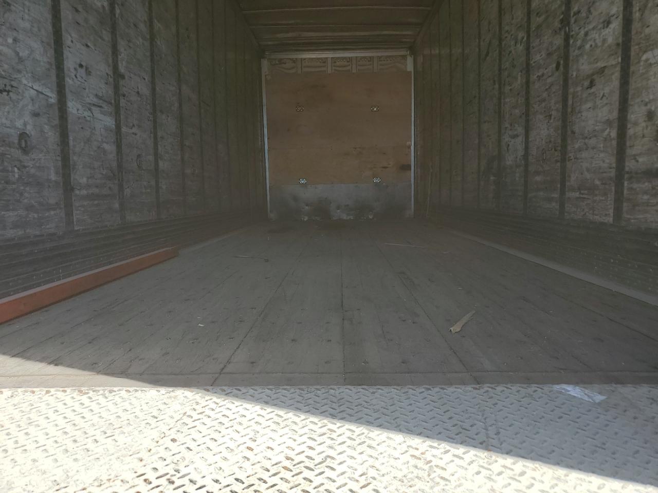 Lot #3182505880 2006 WABASH VAN