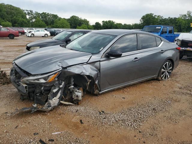 NISSAN ALTIMA SR