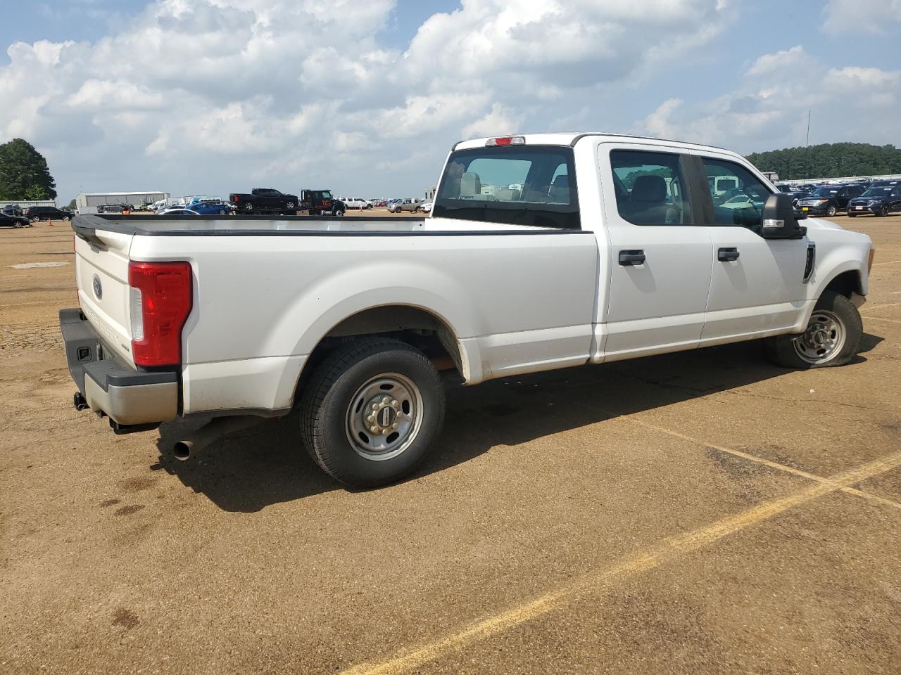 FORD F-350 SUPER DUTY