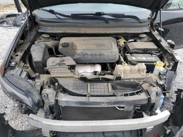 2019 JEEP CHEROKEE LATITUDE 1C4PJLCB1KD358021