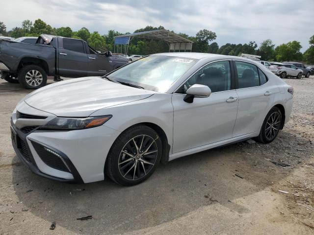 Vin: 4t1g11ak6pu169939, lot: 57862835, toyota camry se night shade 2023 img_1