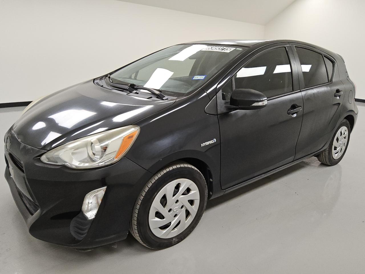 TOYOTA PRIUS C
