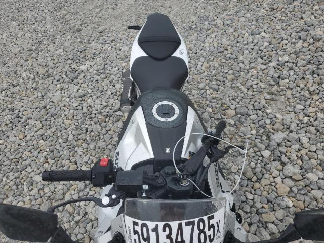 2024 SUZUKI GSX800 F JS1EM13B9R7101906