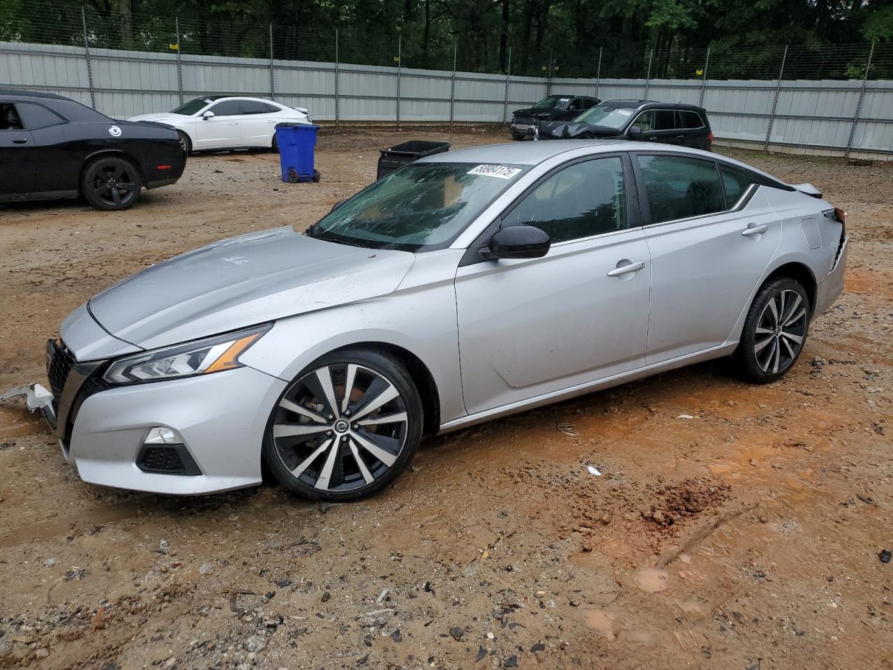 NISSAN ALTIMA SR
