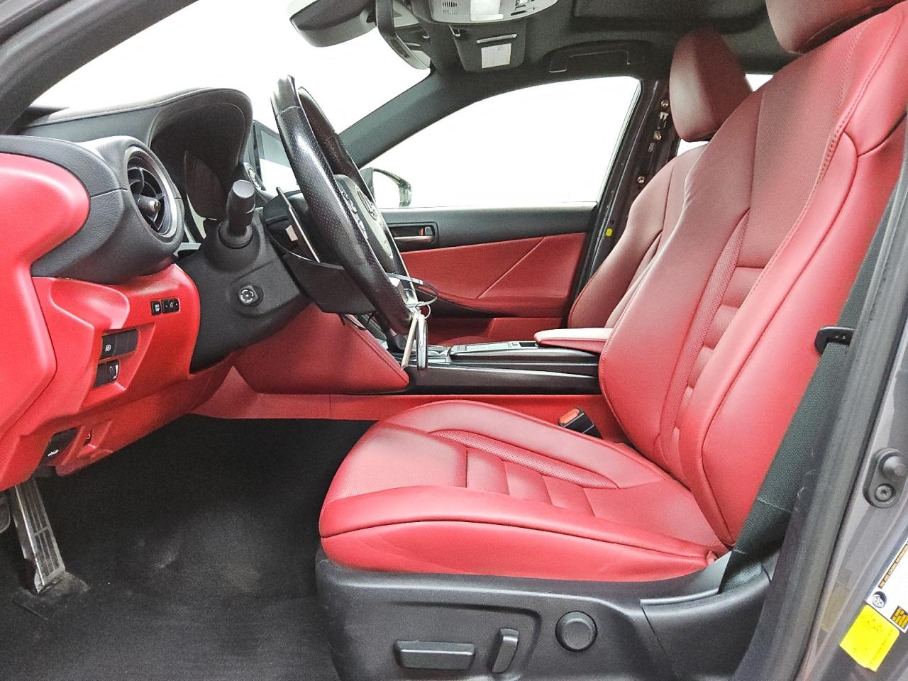 LEXUS IS 350 F SPORT