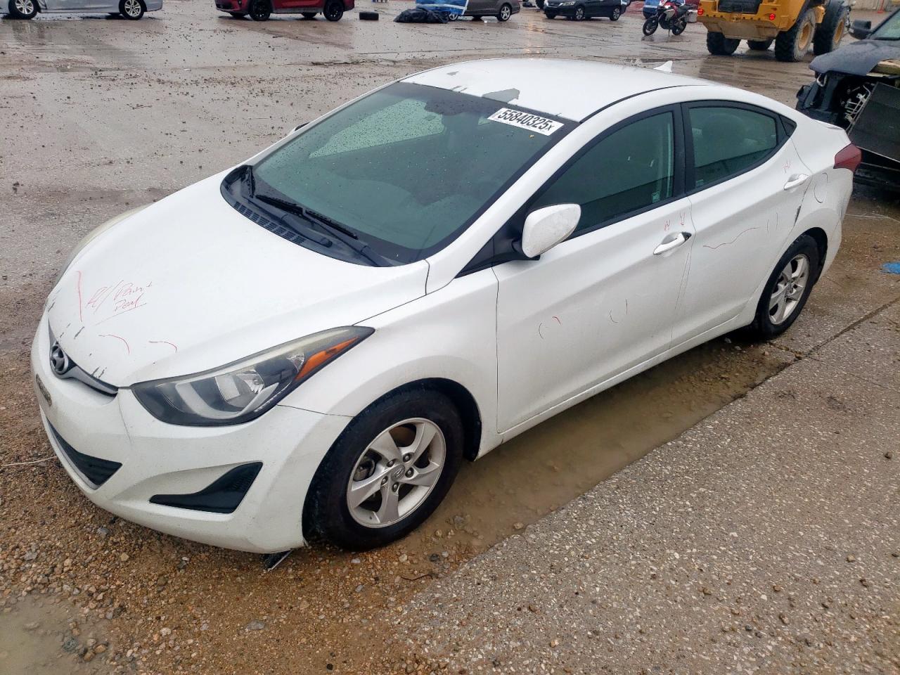 HYUNDAI ELANTRA SE