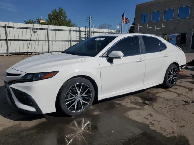 Vin: 4t1g11ak7nu659691, lot: 55521445, toyota camry se 2022 img_1