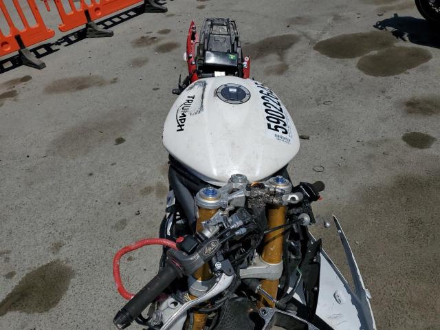 2017 TRIUMPH MOTORCYCLE DAYTONA 67 SMTA02YK6HJ785346