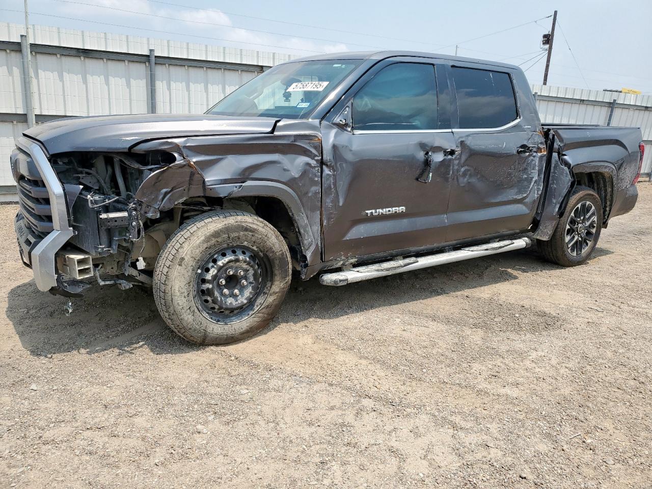 TOYOTA TUNDRA CREWMAX LIMITED