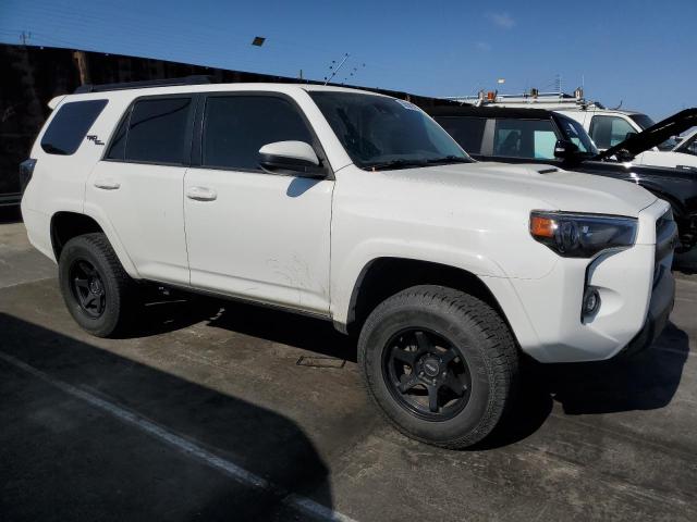 2021 TOYOTA 4RUNNER SR JTEPU5JR8M5934411
