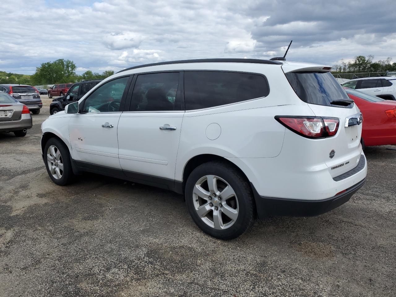 CHEVROLET TRAVERSE 2017