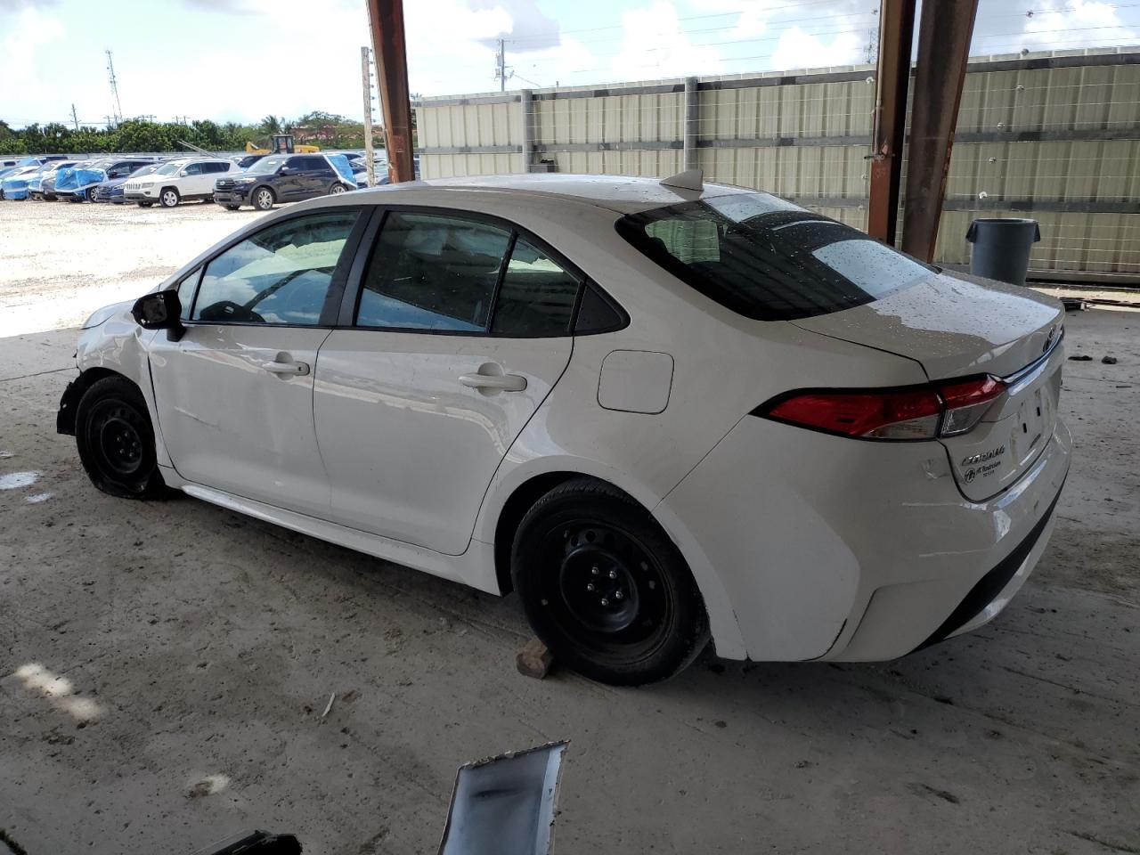 Lot #3184303961 2022 TOYOTA COROLLA LE