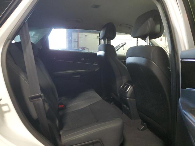 2016 KIA SORENTO LX 5XYPG4A34GG050124