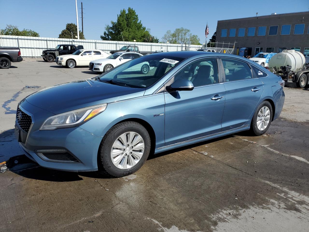 HYUNDAI SONATA HYBRID