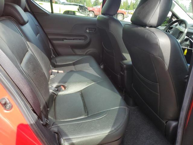 2016 TOYOTA PRIUS C - JTDKDTB3XG1121970