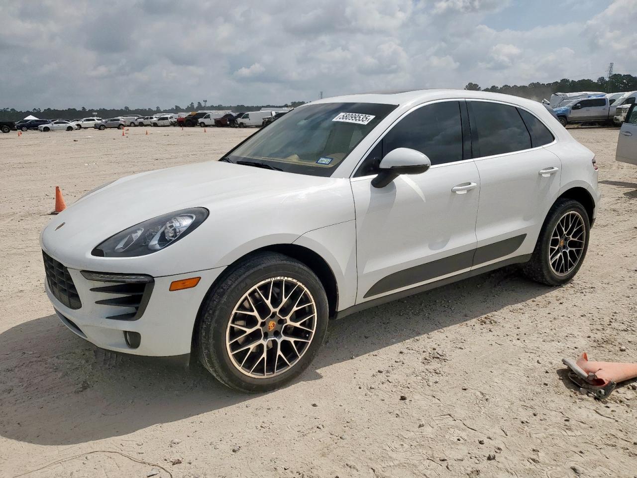PORSCHE MACAN S