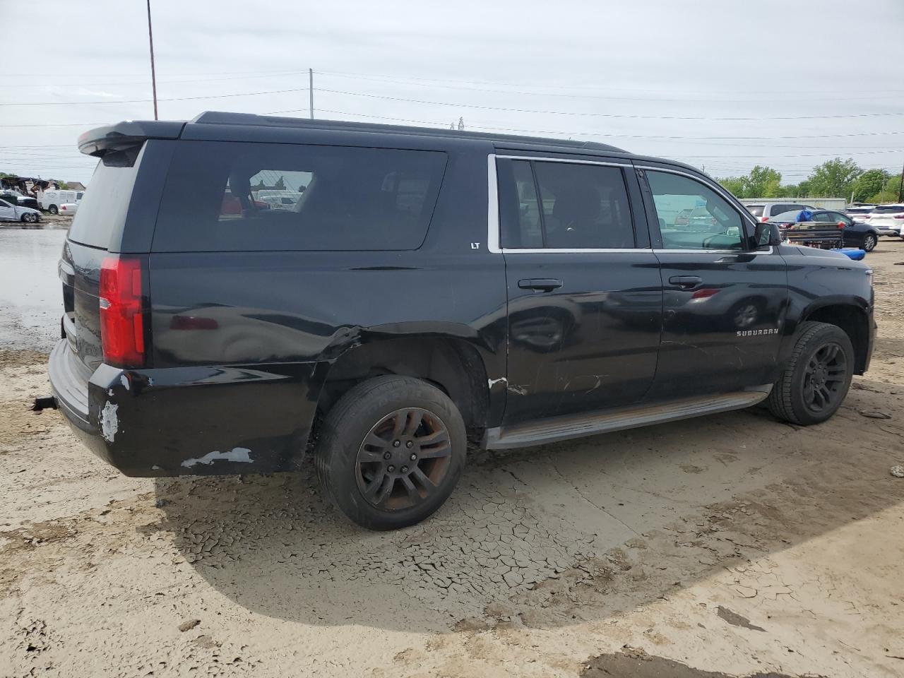 CHEVROLET SUBURBAN 2015
