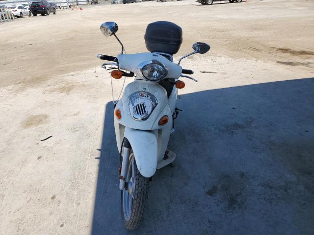 KYMCO USA INC PEOPLE 150 2005 white motor sc gas RFBBAJBA25B201690 photo #3