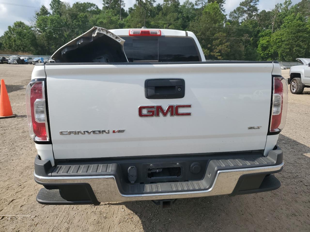 GMC CANYON SLT