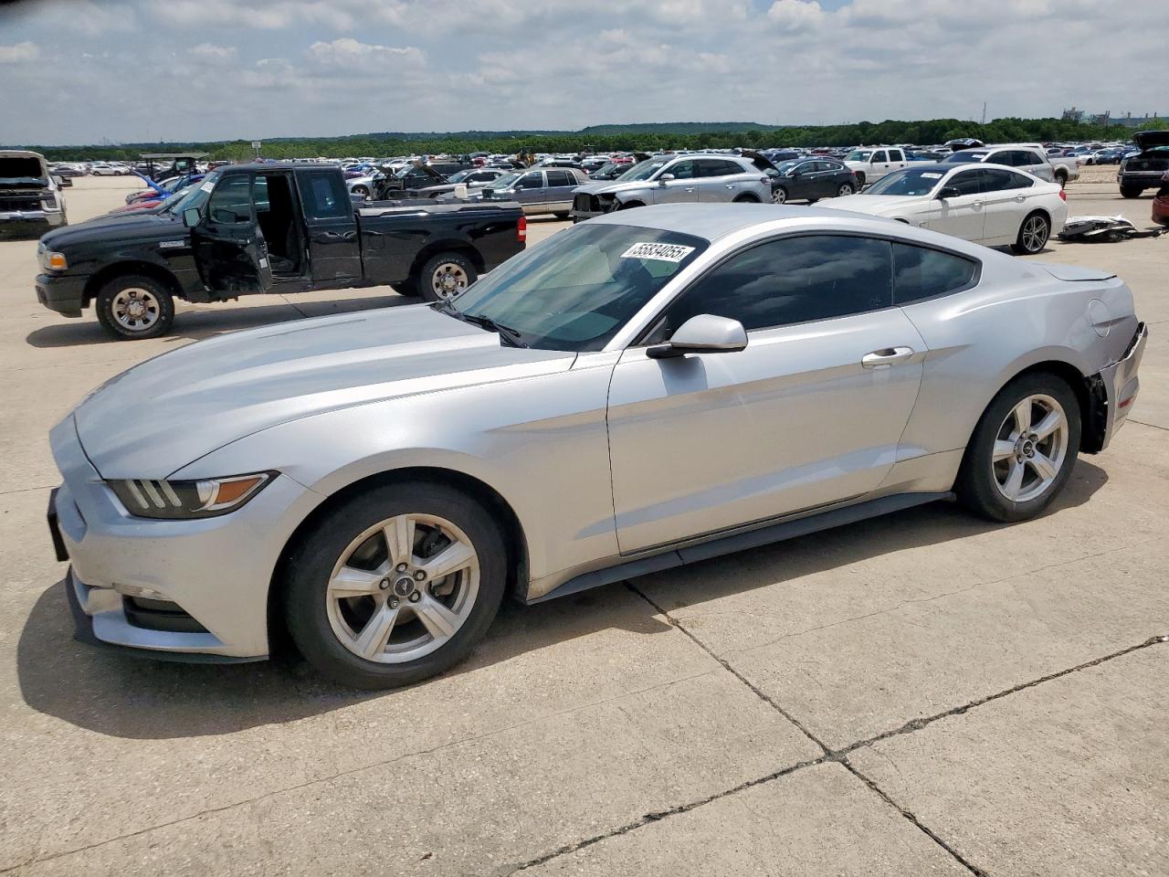 FORD MUSTANG