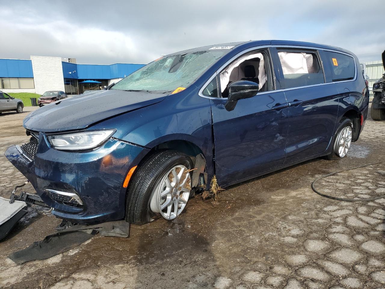 CHRYSLER PACIFICA SELECT