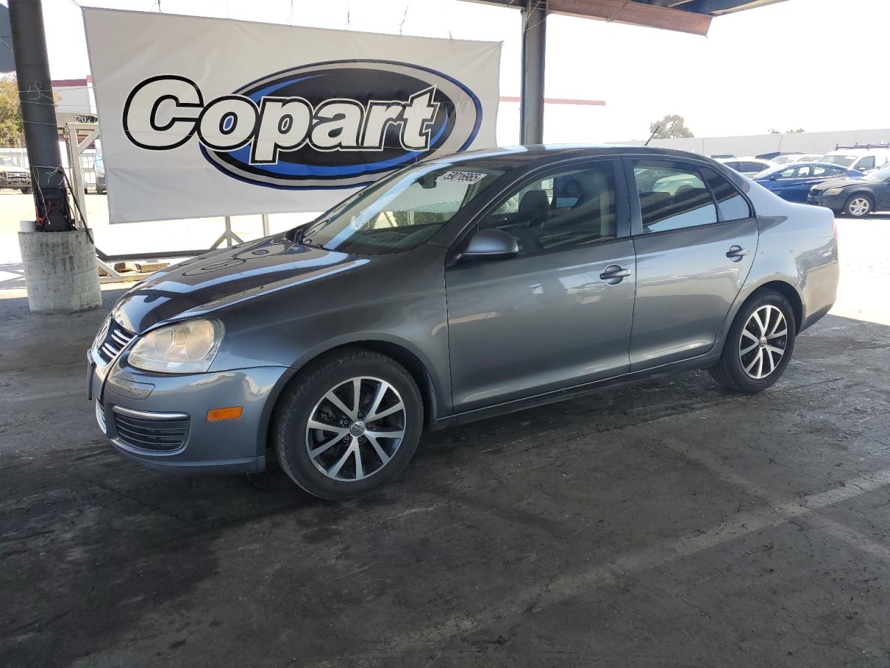 VOLKSWAGEN JETTA S
