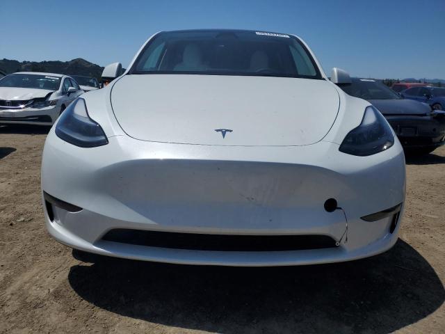 2024 TESLA MODEL Y 7SAYGAEE4RF127358