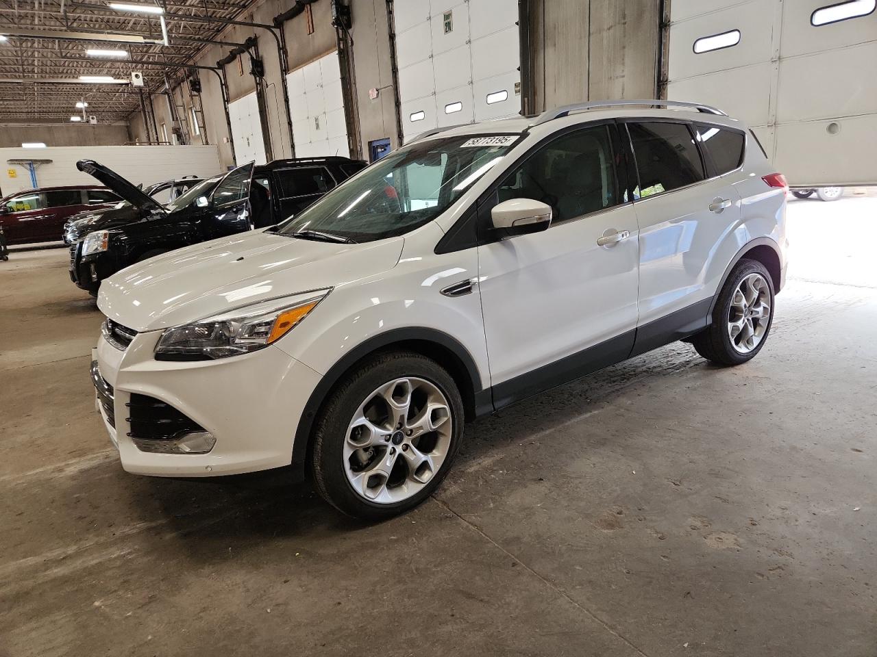 FORD ESCAPE TITANIUM