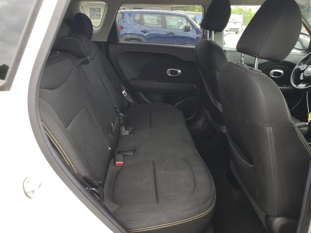 2015 KIA SOUL + - KNDJP3A59F7208566