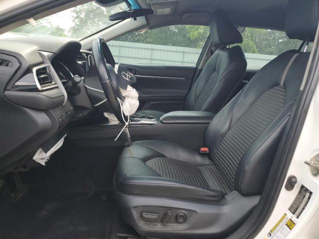 2018 TOYOTA CAMRY L - 4T1B11HK8JU639556