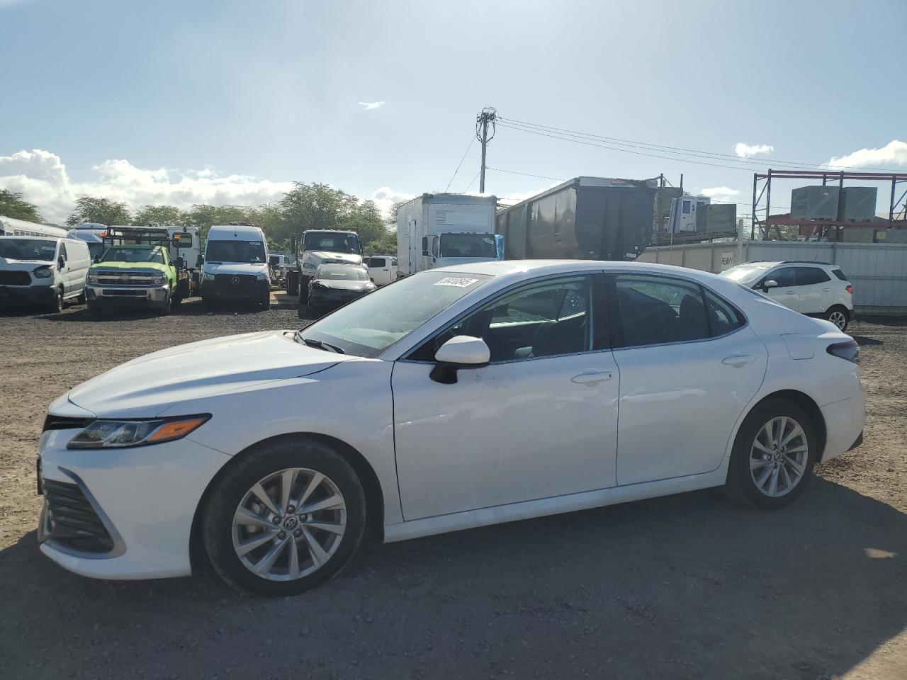 TOYOTA CAMRY LE