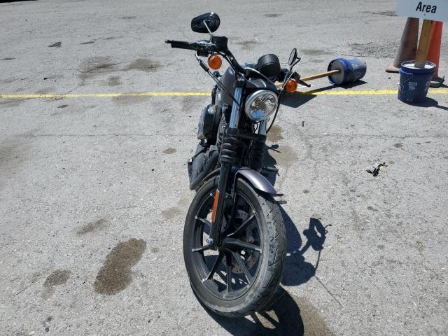 HARLEY-DAVIDSON XL883 IRON 2017 gray  gas 1HD4LE21XHC422216 photo #3