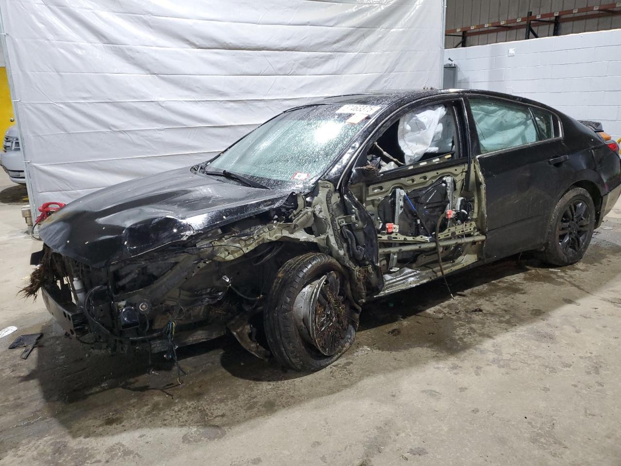 NISSAN ALTIMA BASE
