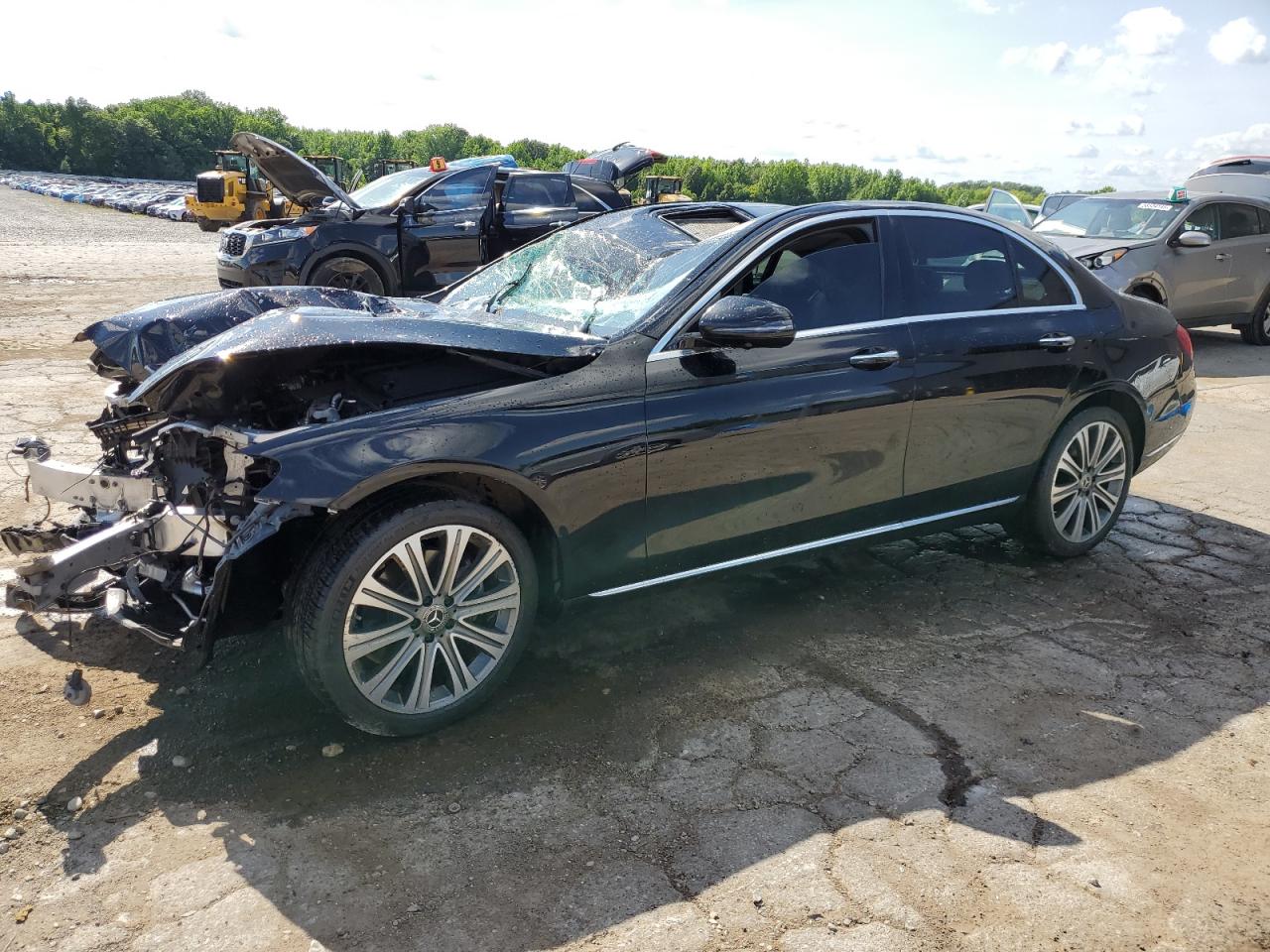 MERCEDES-BENZ E-CLASS 300