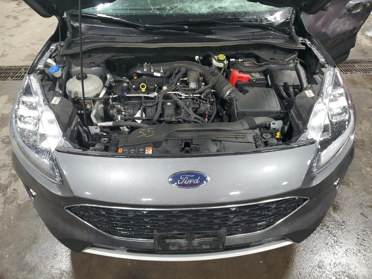 FORD ESCAPE TITANIUM