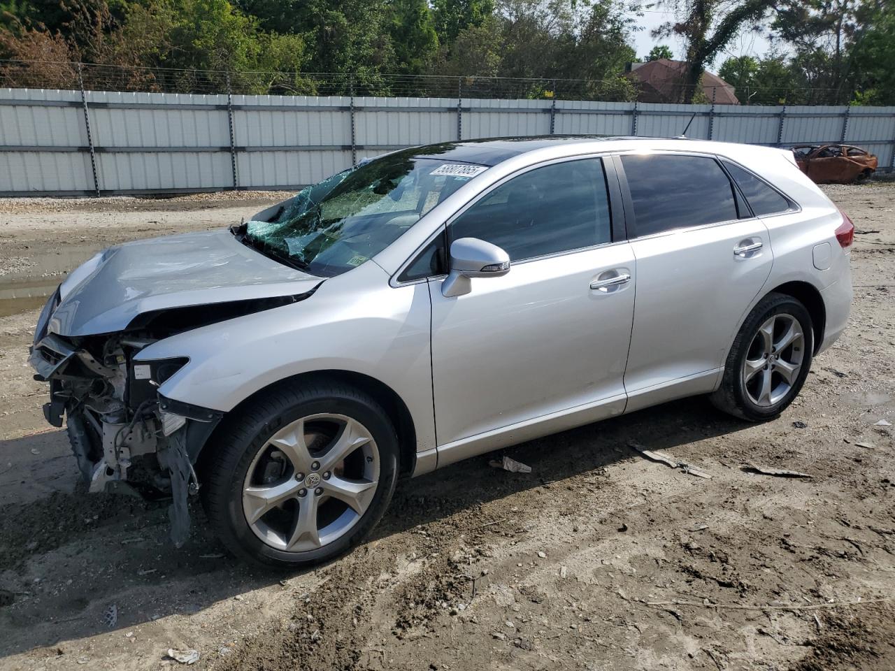 TOYOTA VENZA LE