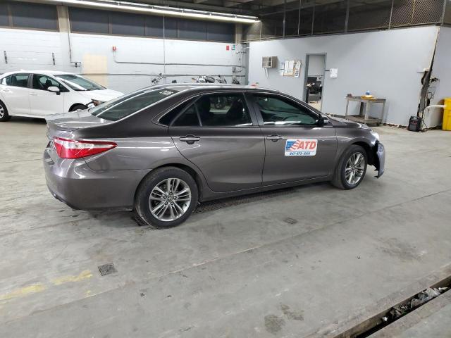 Vin: 4t1bf1fk1hu721157, lot: 55772635, toyota camry le 20173