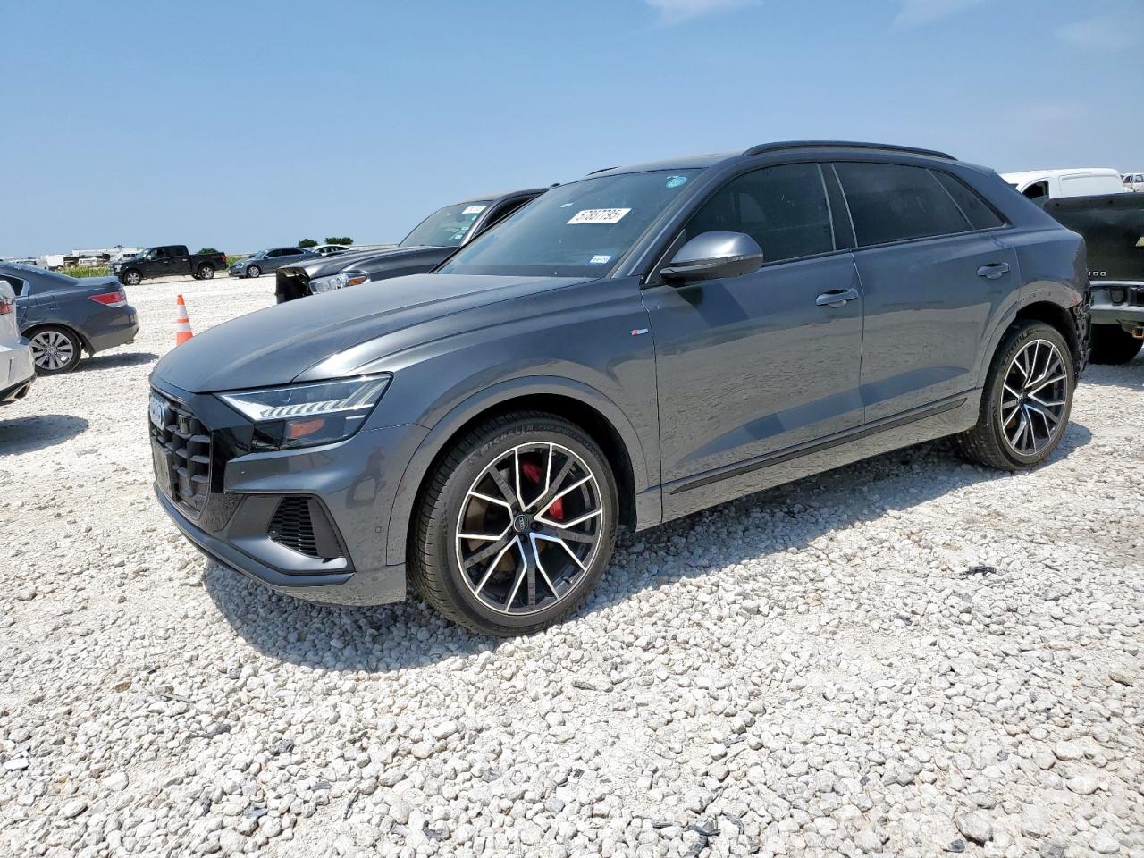 AUDI Q8 PRESTIGE S-LINE