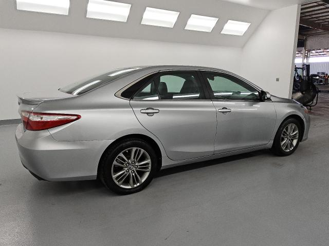 Vin: 4t1bf1fk6hu800209, lot: 57283215, toyota camry le 20173