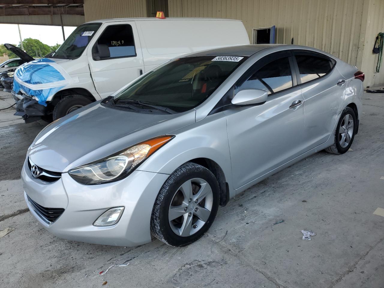 HYUNDAI ELANTRA GLS