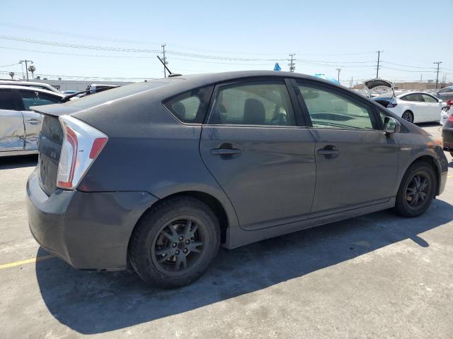 Vin: jtdkn3du1f0469888, lot: 57117805, toyota prius 20153