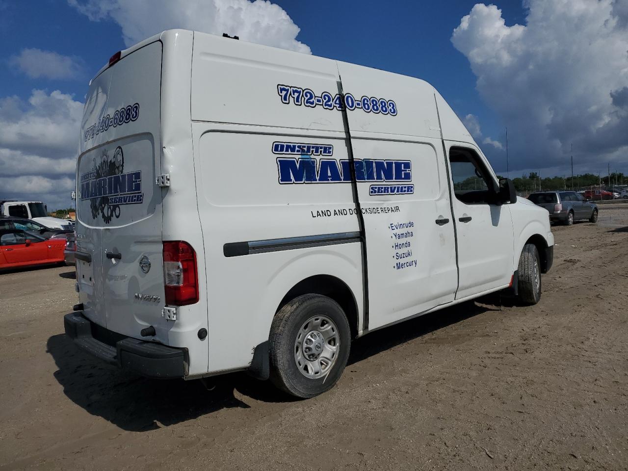 NISSAN NV2500 2500 S